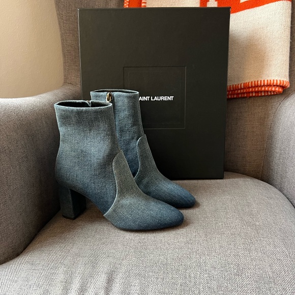 Saint Laurent Boot - Picture 2 of 12